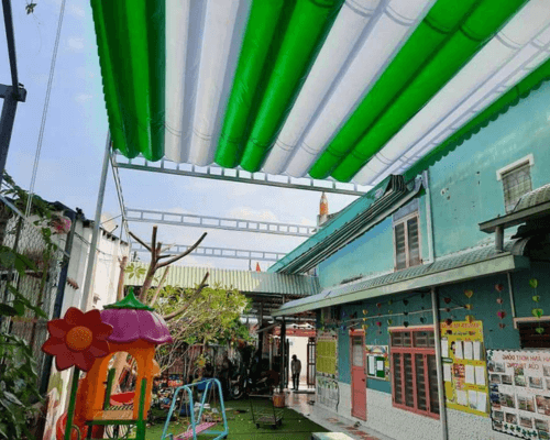 Bạt mái xếp di động màu xanh lá cây